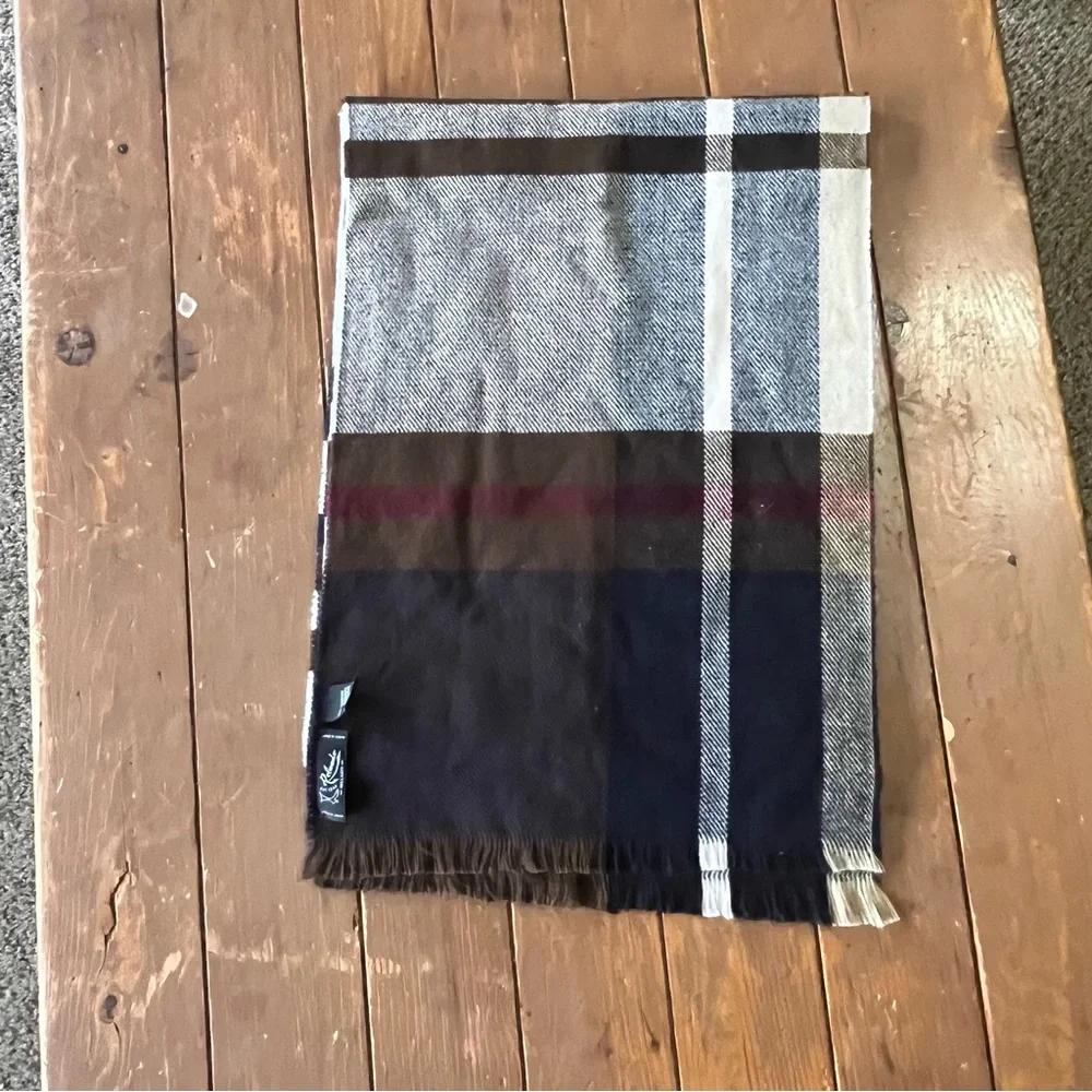 Rolando Bellagio grey scarf Cashmere Silk Wool Blend Made in Italy.